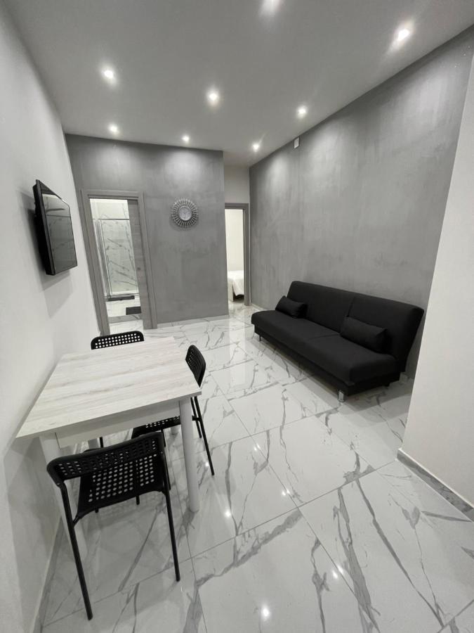 Rosa Room Luxury Suite Νάπολη Εξωτερικό φωτογραφία